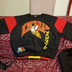 Thin sweatshirt/Crewneck